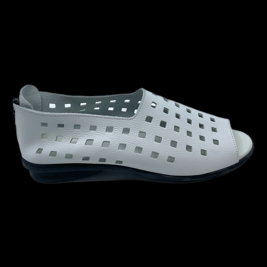 Orthotic Friendly Arche | Arche Drick